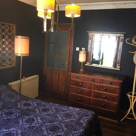 Daire Historic 3-story Mansion With Sea View Terrace